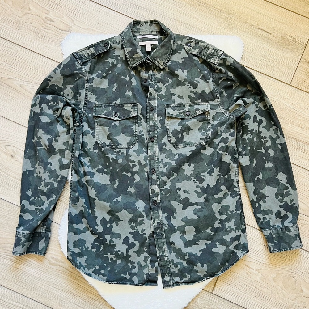 BANANA REPUBLIC Heritage Collection Army Print Shirt Size Medium